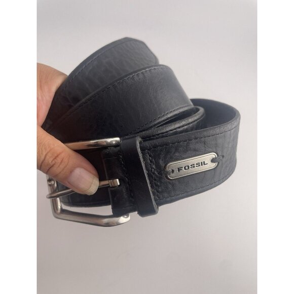 FOSSIL Men's Genuine Leather Black Belt w/Silver Metal Buckle Size 100/40 - Picture 5 of 15
